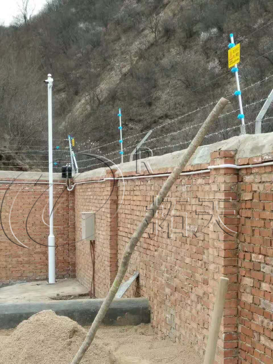 甘肅平涼炸藥庫脈沖圍欄案例