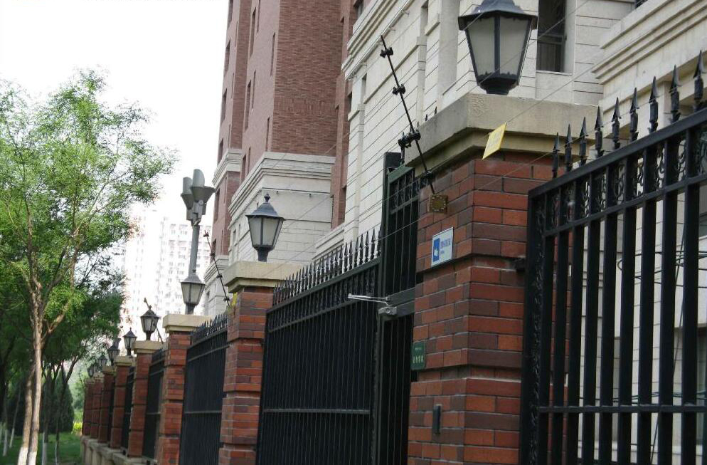 某高檔小區電子圍欄案例