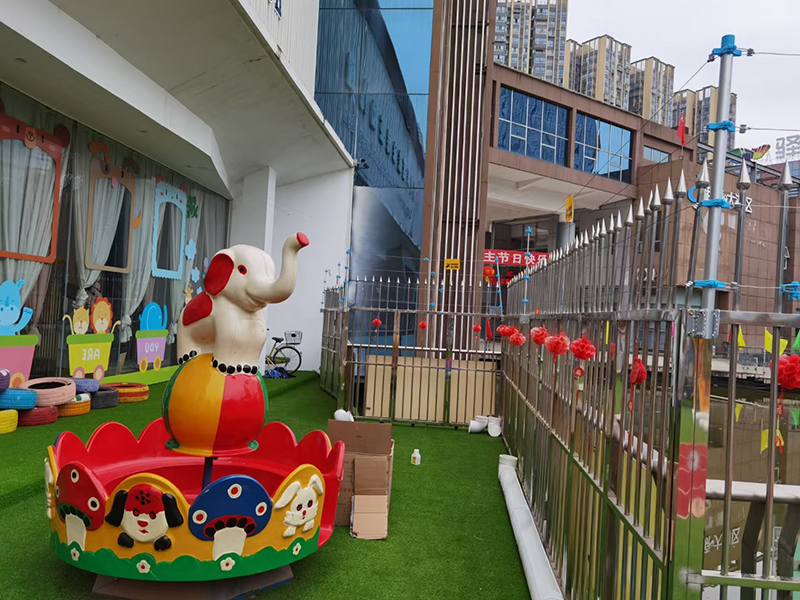 四川龍泉驛區拉多尼亞幼兒園（脈沖圍欄案例）